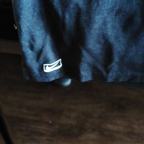 Nike Basketball T Shirt - Picture 2 of 4